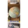 Image 1 : READERS DIGEST WORLD GLOBE 12"DIA