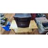 Image 1 : SPACE HEATER AND COFFEE TABLE