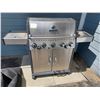 Image 1 : BROIL KING SS BBQ WITH SIDE BRNER AND TWO PROPANE TANKS