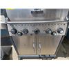 Image 2 : BROIL KING SS BBQ WITH SIDE BRNER AND TWO PROPANE TANKS
