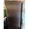 Image 1 : FRIGIDAIRE PROFFESIONAL SS FULL SIZE FRIDGE (WORKS) IN DAYSLAND