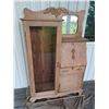 Image 1 : ANTIQUE CABINET    (LOCATED DAYSLAND)