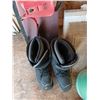 Image 4 : BIONIC 25 SNOWBOARD & SZ.10 BOOTS
