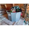 Image 2 : ASST'D CHRISTMAS YARD DECORATIONS + INFLATABLES FAN