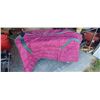 Image 2 : QUILTED NYLON/FLANNEL LINED (SZ. 76/195CM) HORSE BLANKET