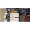 Image 8 : MASTERCRAFT 4" x 36" BELT/DISC SANDER COMBO (MOUNTED) INCLUDES: SANDING BELTS, & MANUAL