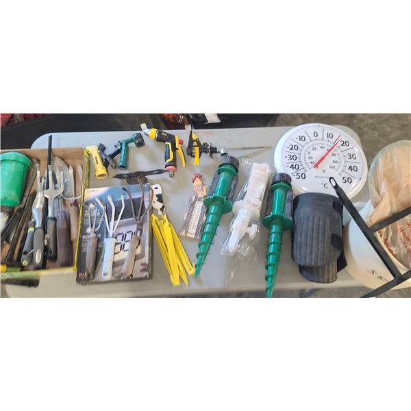 MISC. ASSORT. OF YARD/GARDEN HAND TOOLS