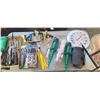 Image 1 : MISC. ASSORT. OF YARD/GARDEN HAND TOOLS