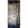 Image 1 : MASTERCRAFT +PLUS + GOOD ASSORTMENT SOCKET WRENCH EXTENSIONS
