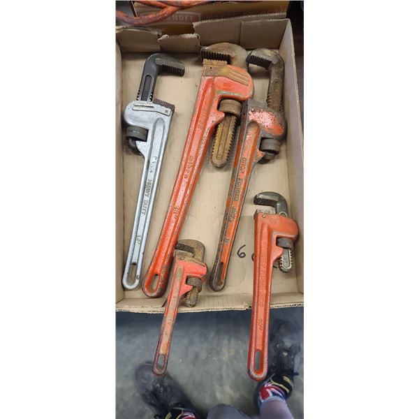 HD - STEEL & ALLOY ADJUSTABLE JAW WRENCHES (SZ: 8" - 18")