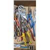 Image 3 : ASSORT. FENCING, TIN SNIPS, SIDE CUT, PLIERS, ETC.