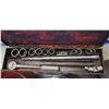 Image 1 : SOCKET/WRENCH 14 PC SET  INCL'S: 15" EXTENSION, CONVERTER (IN MTL TOOL CASE)