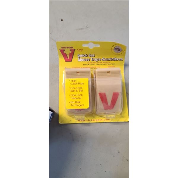 RUBBERMAID BLUE BIN MISC. YARD & CAMPING GEAR (COLEMAN BATTERY QUICK CHARGER, TOUBLE LIGHT, ETC.)