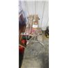 Image 2 : BLACK AND DECKER - ADJUSTABLE METAL SAW HORSE