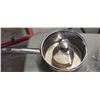 Image 16 : 11 PIECE QUEEN ANN COOKWARE SET