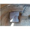 Image 3 : LARGE POLY WATER TROUGH AND 45 GAL DRIM
