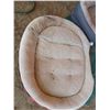 Image 2 : TWO LARGE DOG BEDS