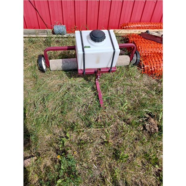 21-GAL PULL BEHIND DANDILION APPLICATOR (48" WIDE)