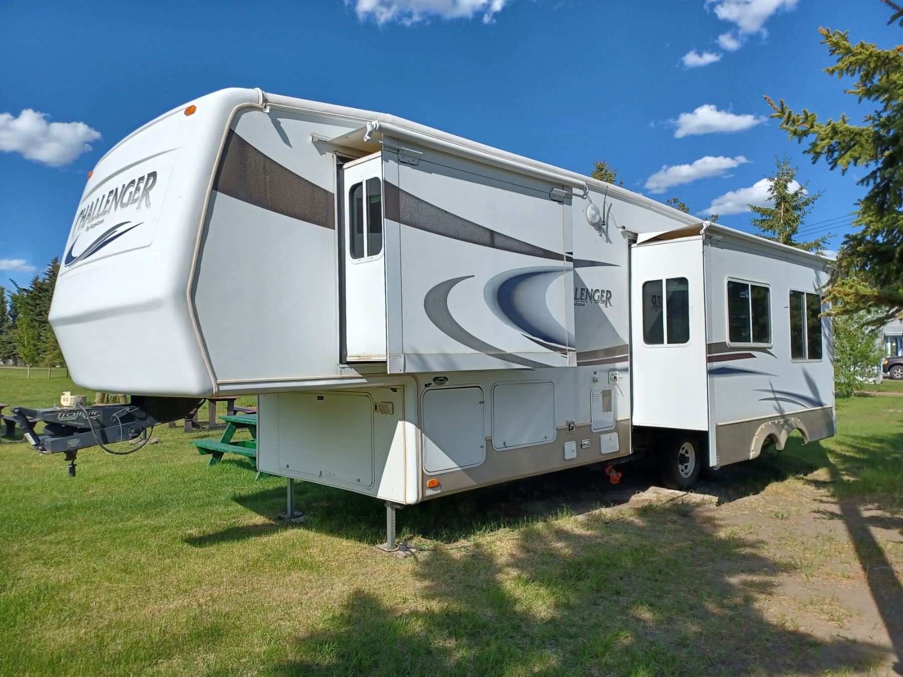 KEYSTONE CHALLENGER 29 RKP 5TH-WHEEL TRAILER, DBL SLIDE OUT, AC, AWNING ...