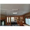 Image 20 : KEYSTONE CHALLENGER 29 RKP 5TH-WHEEL TRAILER, DBL SLIDE OUT, AC, AWNING VIN: 4YDF29R275H404089
