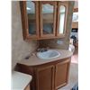 Image 24 : KEYSTONE CHALLENGER 29 RKP 5TH-WHEEL TRAILER, DBL SLIDE OUT, AC, AWNING VIN: 4YDF29R275H404089