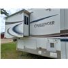 Image 35 : KEYSTONE CHALLENGER 29 RKP 5TH-WHEEL TRAILER, DBL SLIDE OUT, AC, AWNING VIN: 4YDF29R275H404089