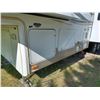Image 3 : KEYSTONE CHALLENGER 29 RKP 5TH-WHEEL TRAILER, DBL SLIDE OUT, AC, AWNING VIN: 4YDF29R275H404089