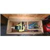 Image 1 : & PIONEER CHAINSAW 1074 INCL: WOOD BOX & PARTS