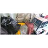 Image 1 : MASTERCRAT WORK SATION; BBQ COVER & 3 BLANKETS