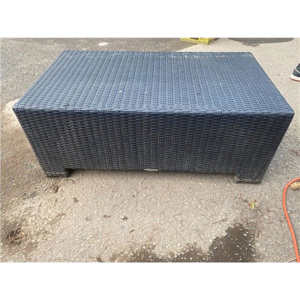 White craft coffee table