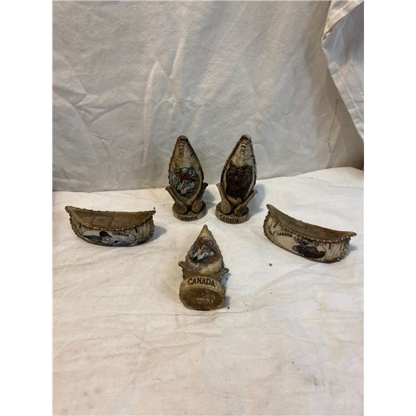 Canada souvenirs