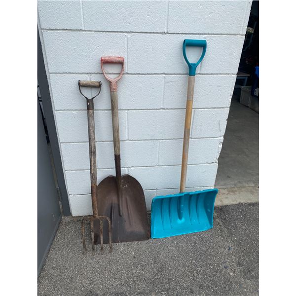 Shovels and pitch fork