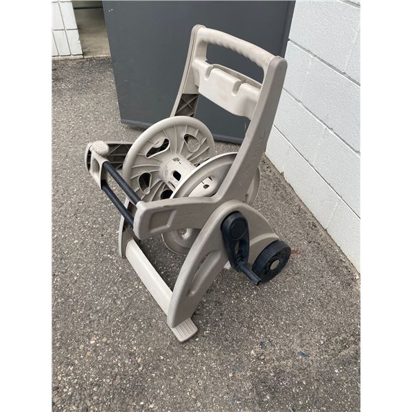 Mobile hose reel