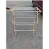 Image 1 : Folding towel stand