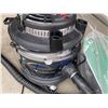 Image 2 : Filter queen vac