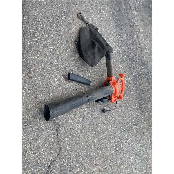 Black and decker yard tool