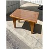 Image 1 : Small table
