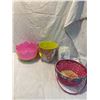 Image 1 : Baskets etc
