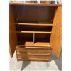 Image 2 : Armoire