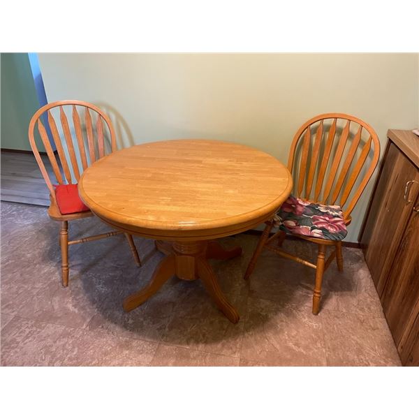 Wood Table w/4 chairs