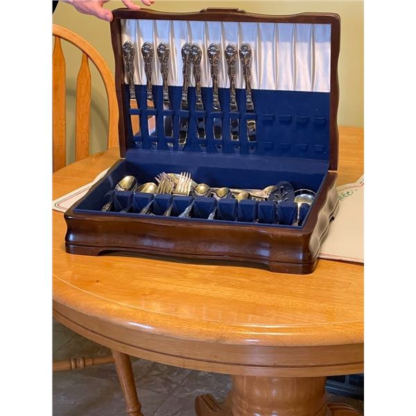 Silverware set