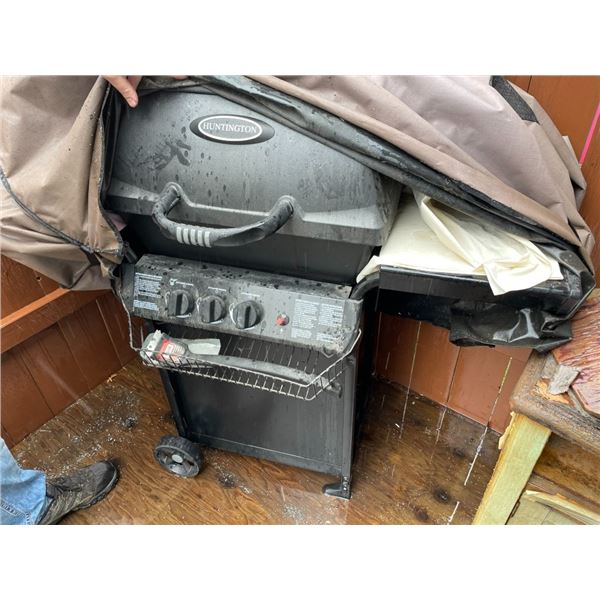 Huntington BBQ w/cover