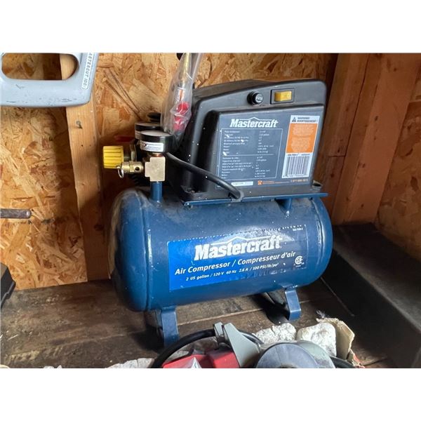 Mastercraft 2 gal air compressor