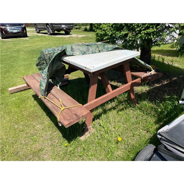 Picnic Table