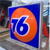 Image 1 : NO RESERVE ORIGINAL TWO SIDED 76 BALL BACK LITE SIGN