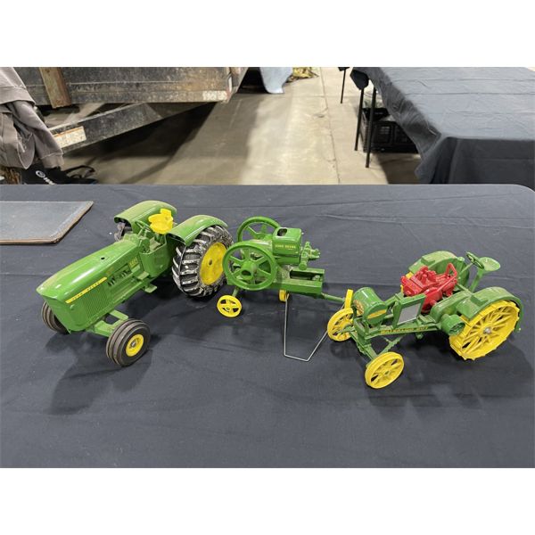 NO RESERVE LOT OF JOHN DEERE VINTAGE TOYS