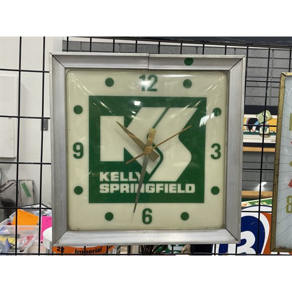 NO RESERVE 1950s KELLY SPRINGFIELD RARE VINTAGE CLOCK