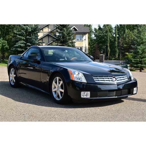 2004 CADILLAC XLR