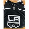 Image 2 : XXL LA Kings Jersey Signed by 2021-2022 Team