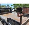 Image 10 : 2011 Ford F450 Flatbed Truck w/ Lift Gate, Lic. 799TTJ (Starts & Runs - See Video)